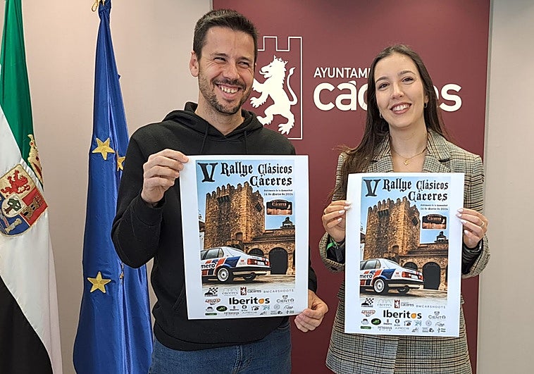 Unos 70 coches de España y Portugal participan este sábado en el V Rallye Clásicos Cáceres Patrimonio de la Humanidad